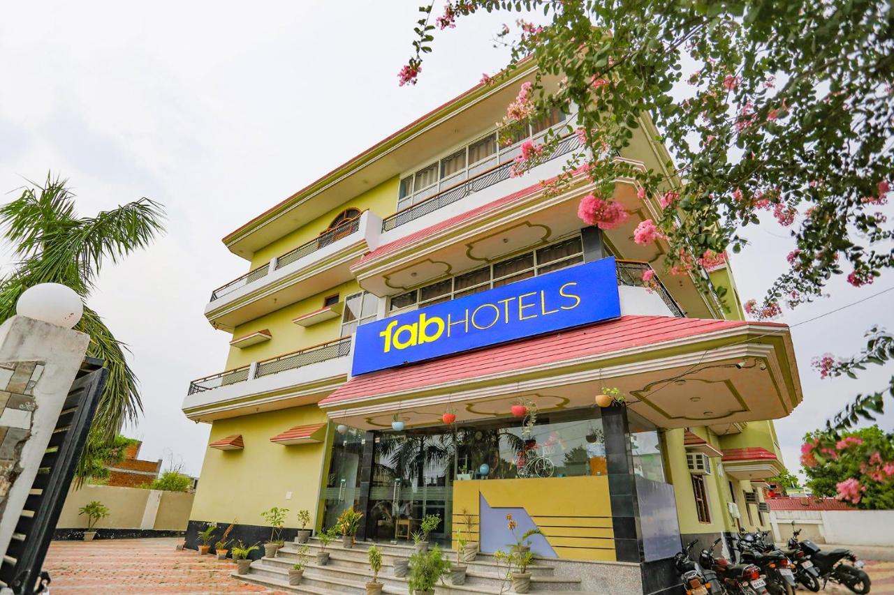 Fabhotel Kriti Green 瓦拉纳西 外观 照片