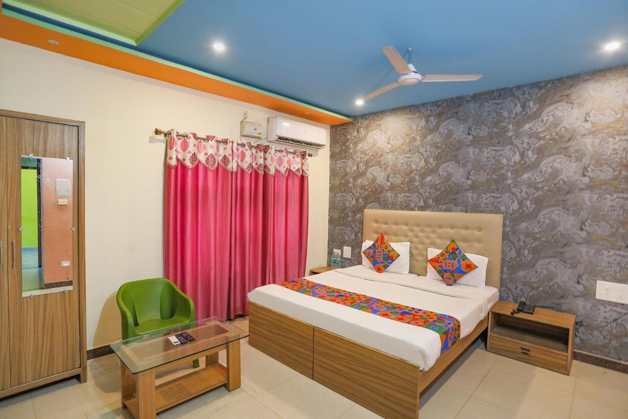 Fabhotel Kriti Green 瓦拉纳西 外观 照片
