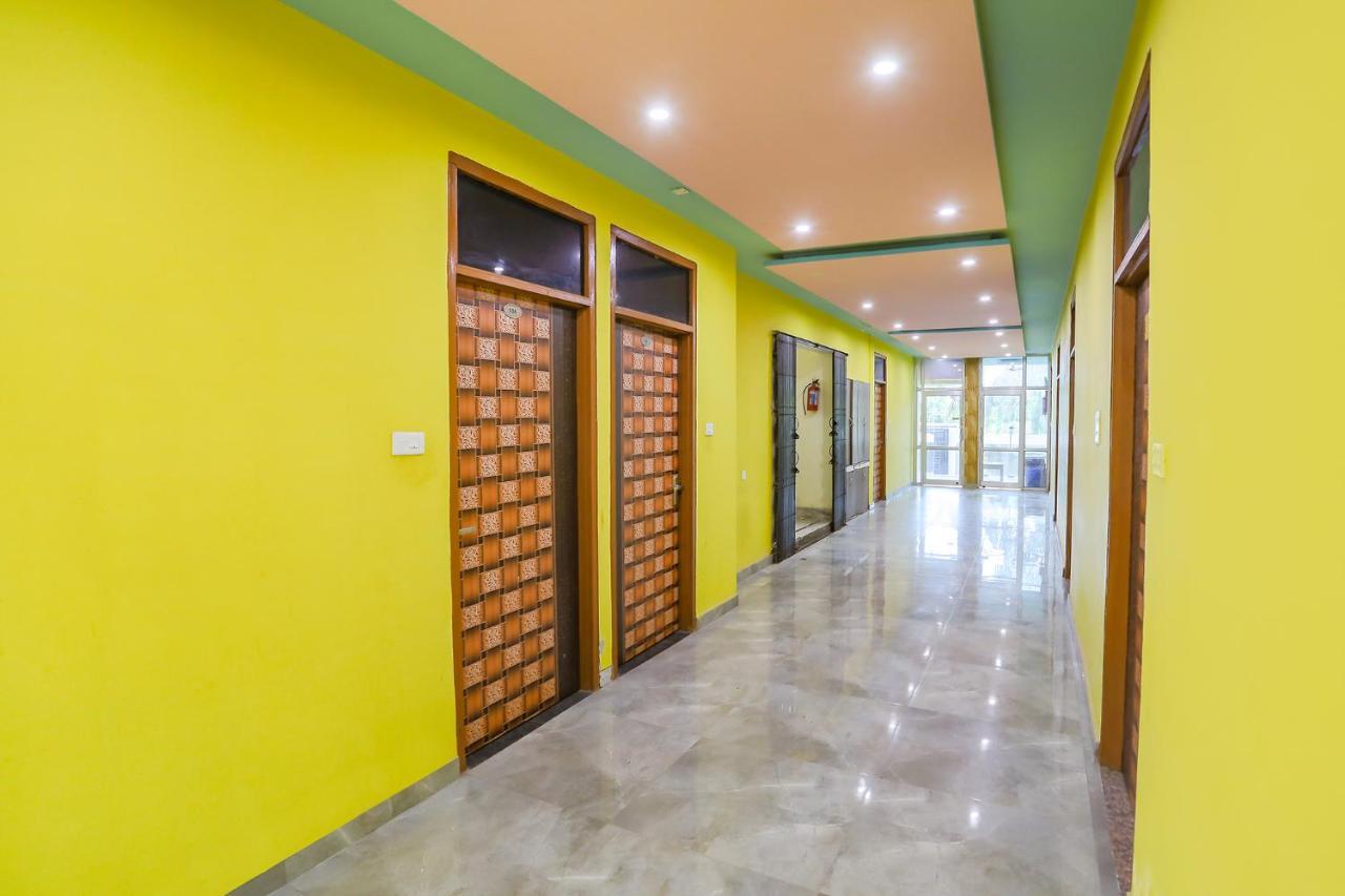 Fabhotel Kriti Green 瓦拉纳西 外观 照片